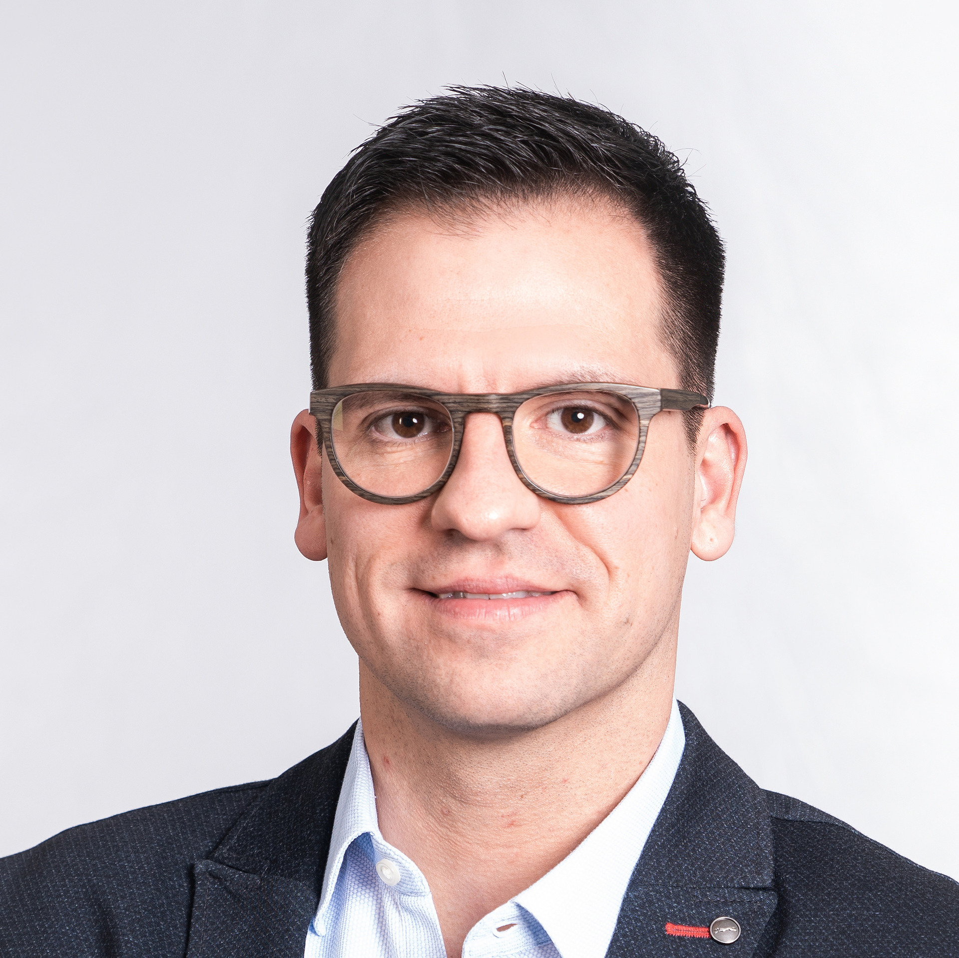Robert Bernhard